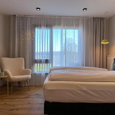 Hotel-Weingut Bernard Sulzfeld am Main Экстерьер фото
