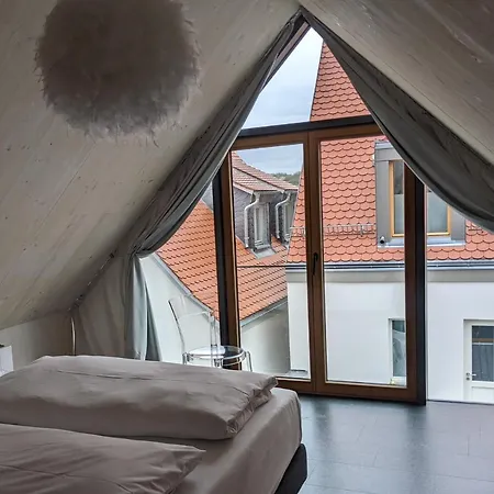 Hotel-Weingut Bernard Sulzfeld am Main Экстерьер фото